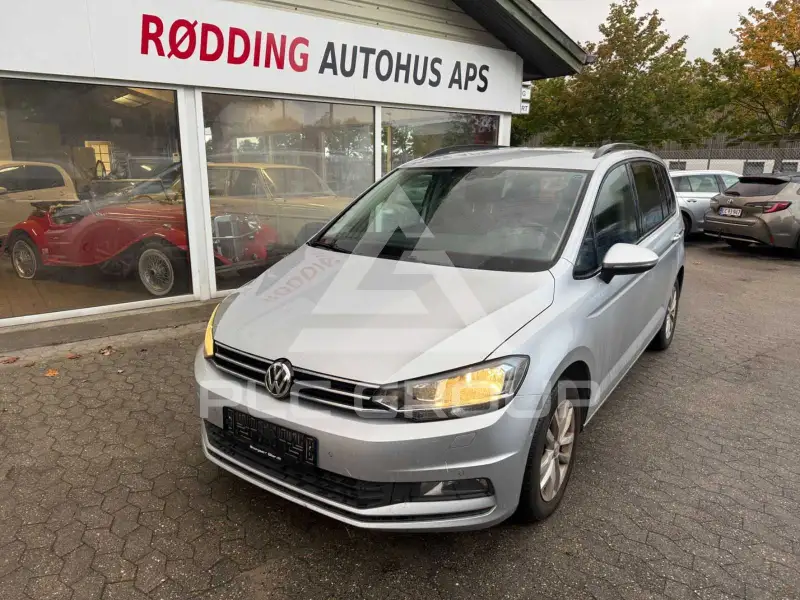 2016 Volkswagen Touran