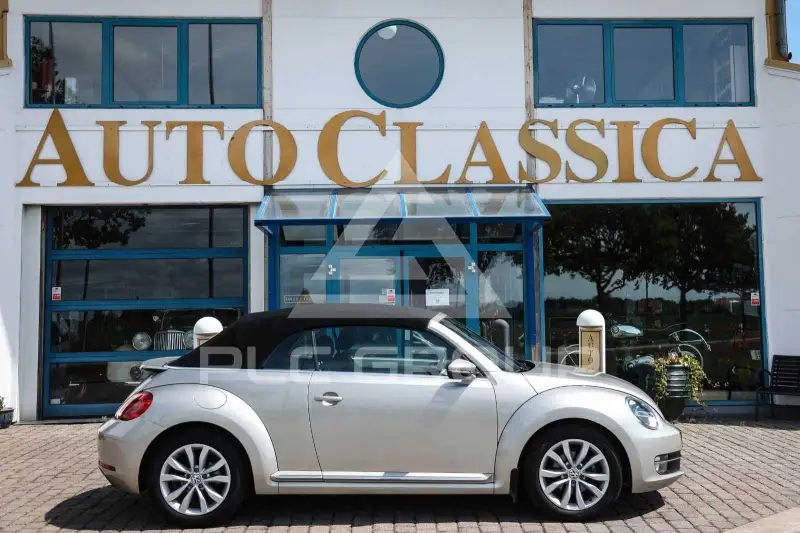 2016 Volkswagen BEETLE