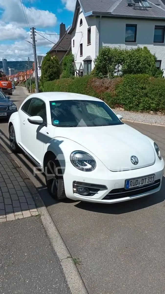 2016 Volkswagen BEETLE