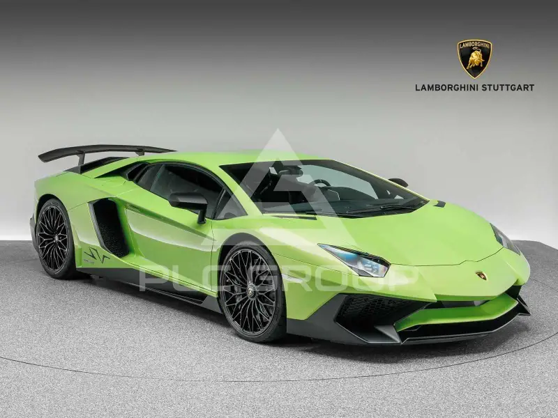 2016 Lamborghini Aventador