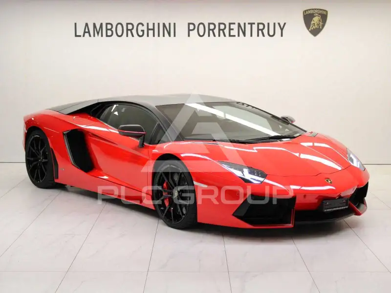 2016 Lamborghini Aventador