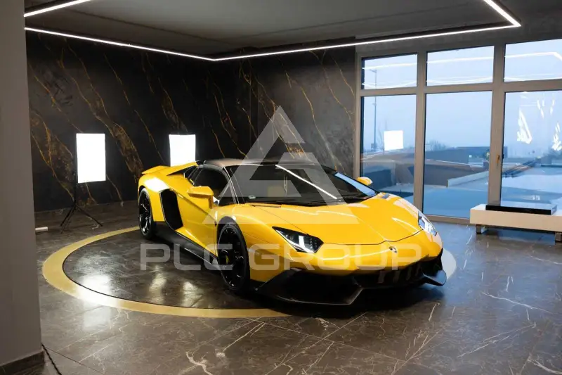 2016 Lamborghini Aventador
