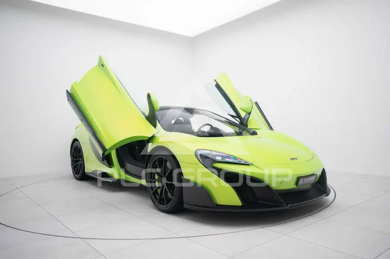 2016 McLaren 675LT