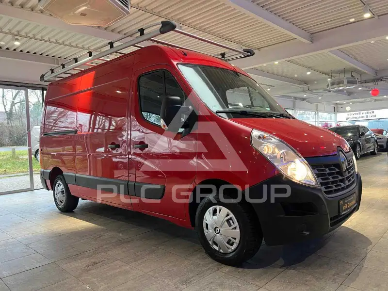 2016 Renault Master