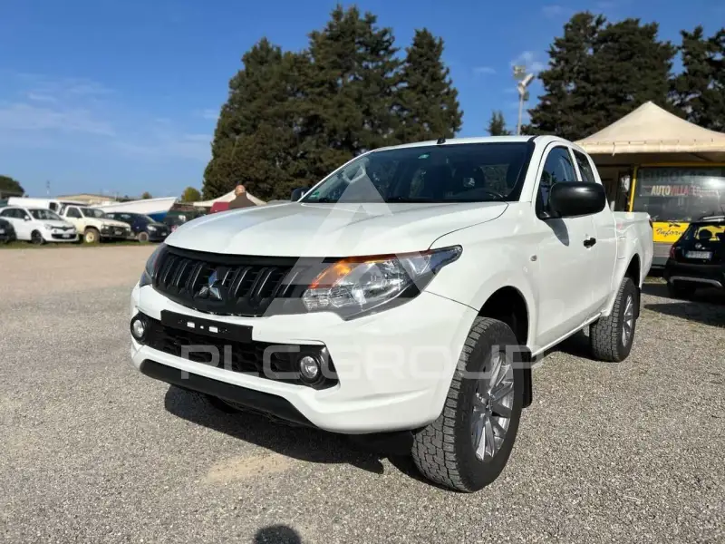 2017 Mitsubishi L200