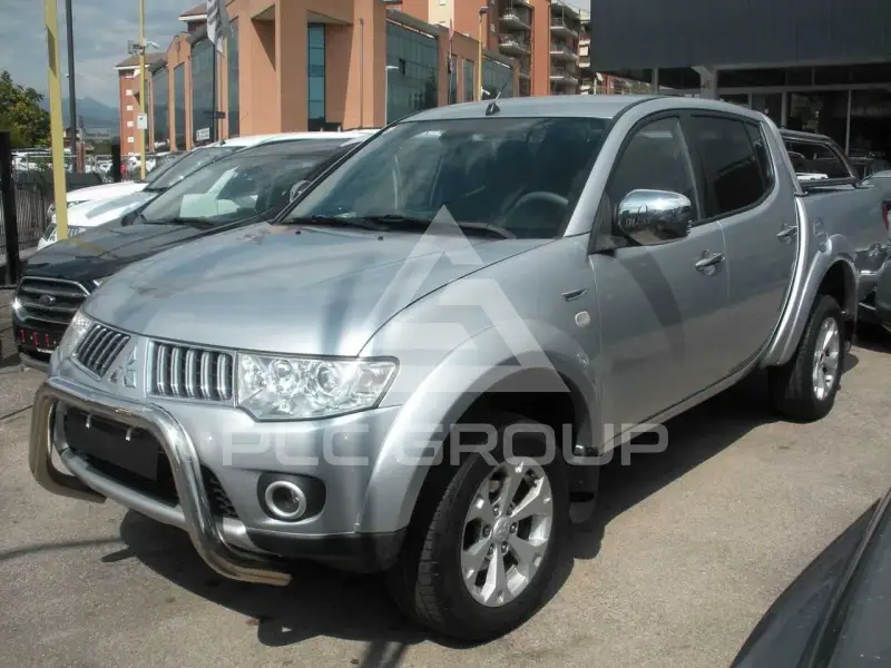 2017 Mitsubishi L200