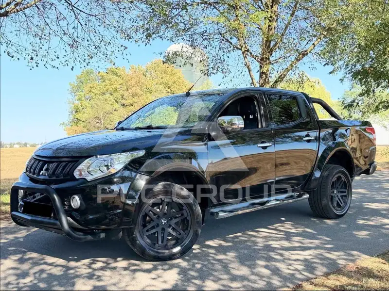 2017 Mitsubishi L200