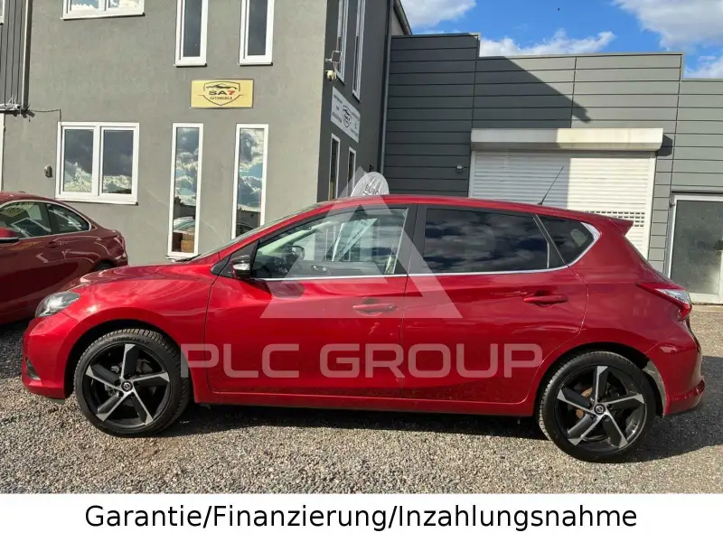 2017 Nissan Pulsar