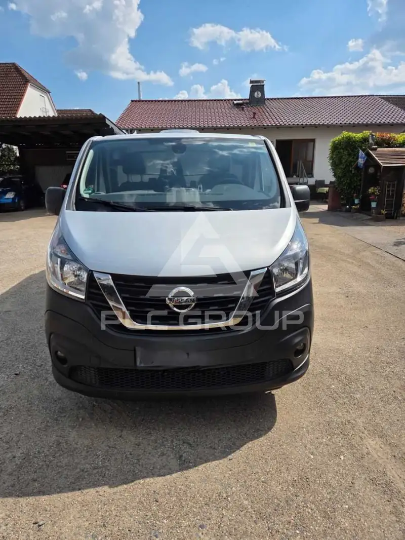 2017 Nissan NV 300