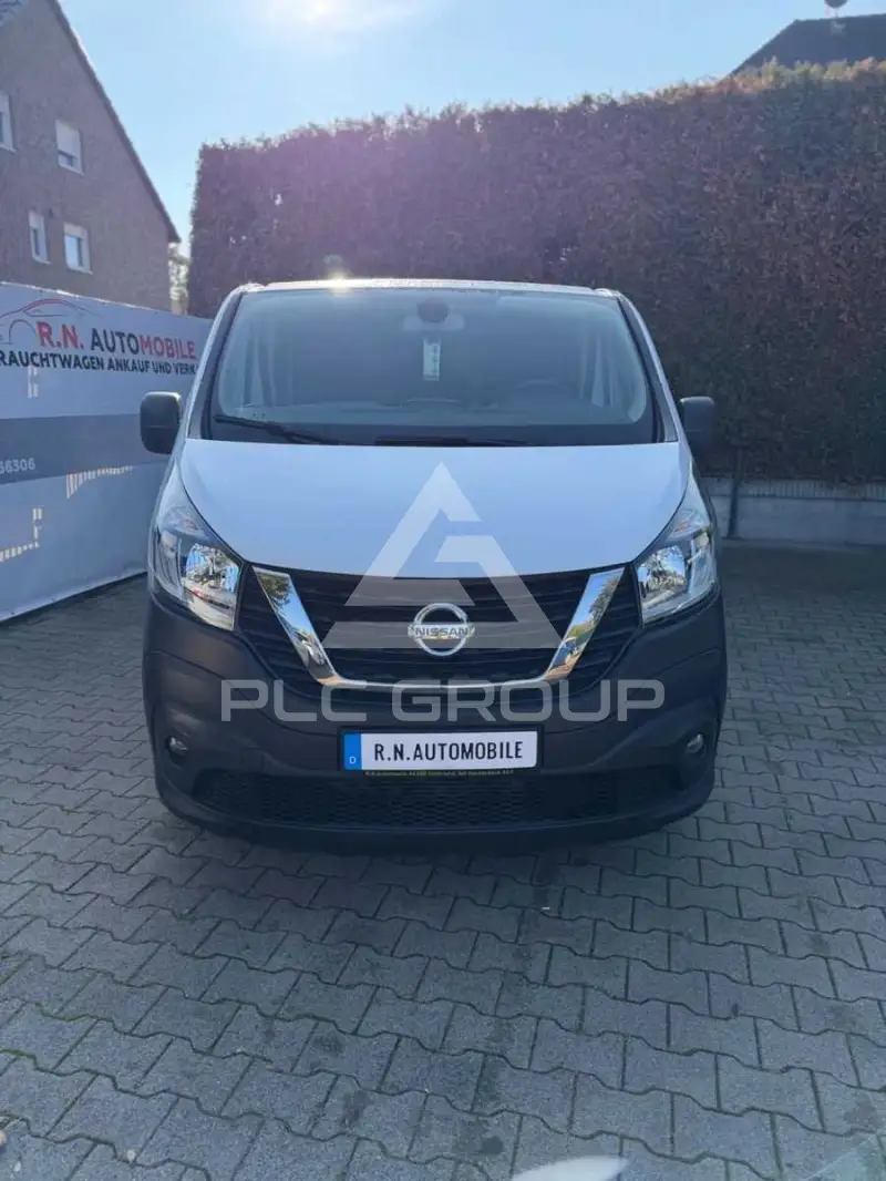 2017 Nissan NV 300