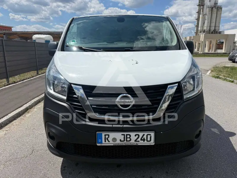2017 Nissan NV 300
