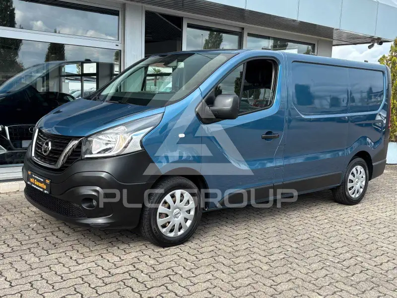 2017 Nissan NV 300