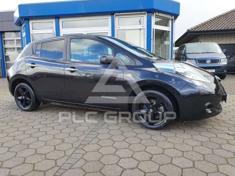2017 Nissan LEAF