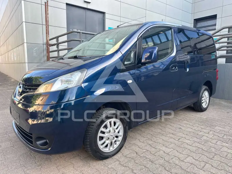 2017 Nissan NV 200