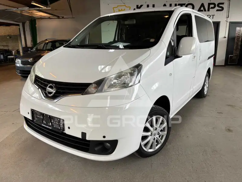 2017 Nissan NV 200