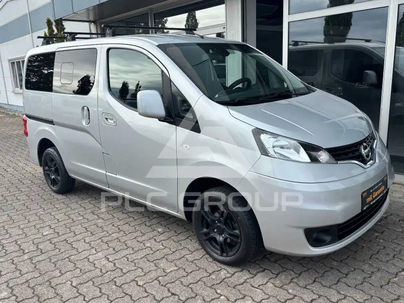 2017 Nissan NV 200