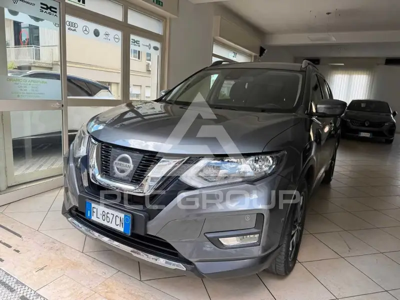 2017 Nissan X-TRAIL