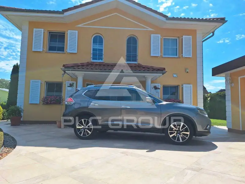 2017 Nissan X-TRAIL