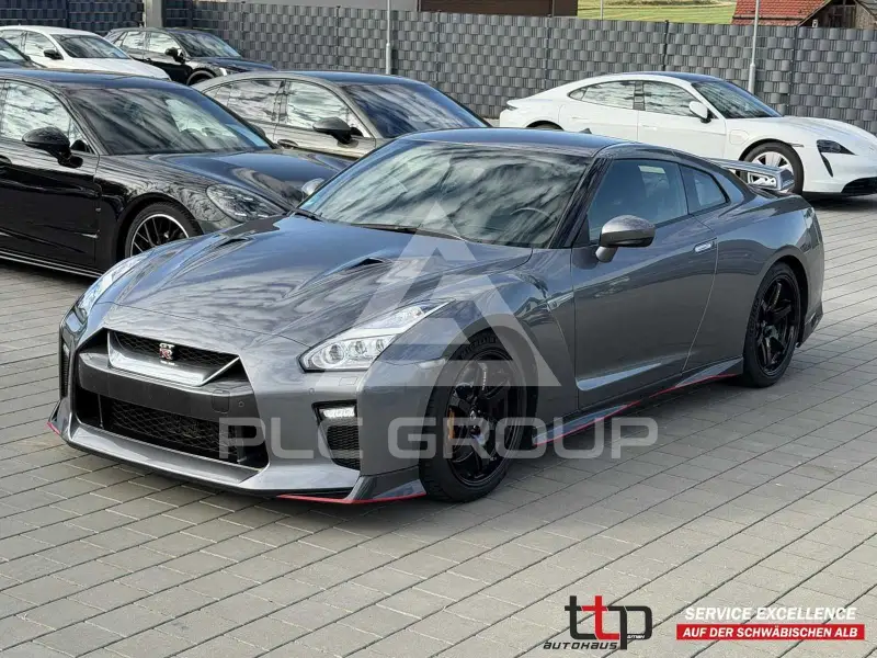 2017 Nissan GT-R