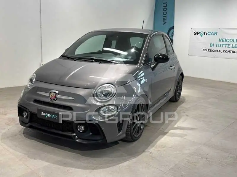 2017 Abarth 595