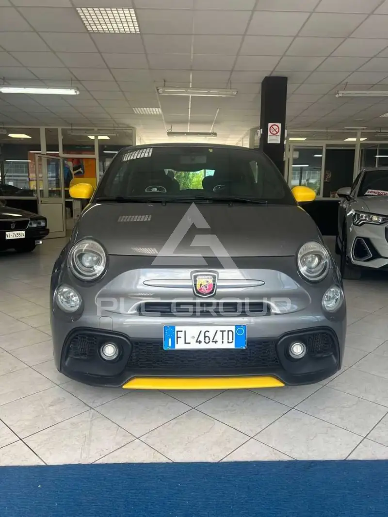 2017 Abarth 595