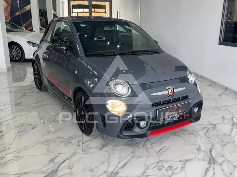 2017 Abarth 695