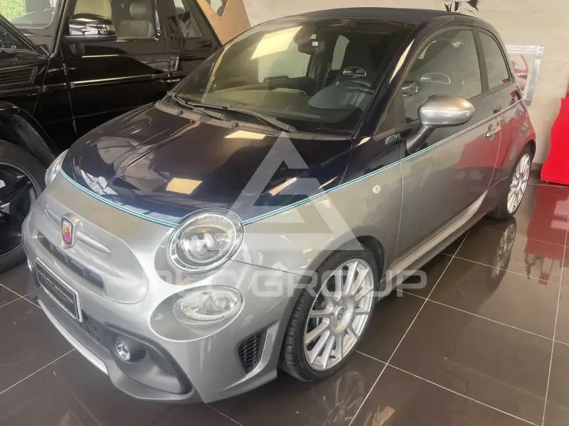2017 Abarth 695