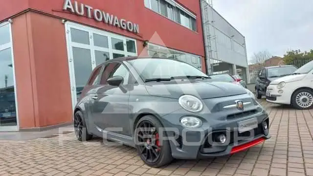 2017 Abarth 695