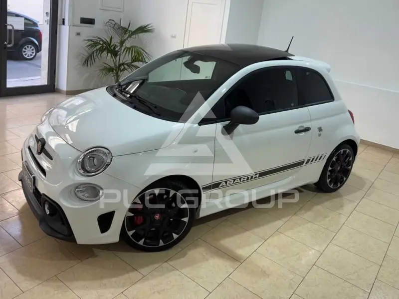2017 Abarth 595