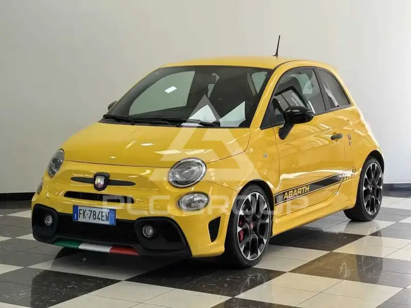 2017 Abarth 595