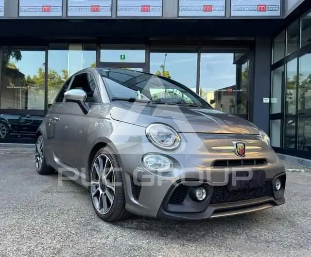 2017 Abarth 595