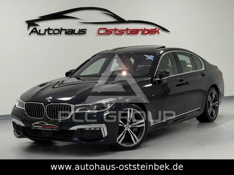 2017 BMW 750