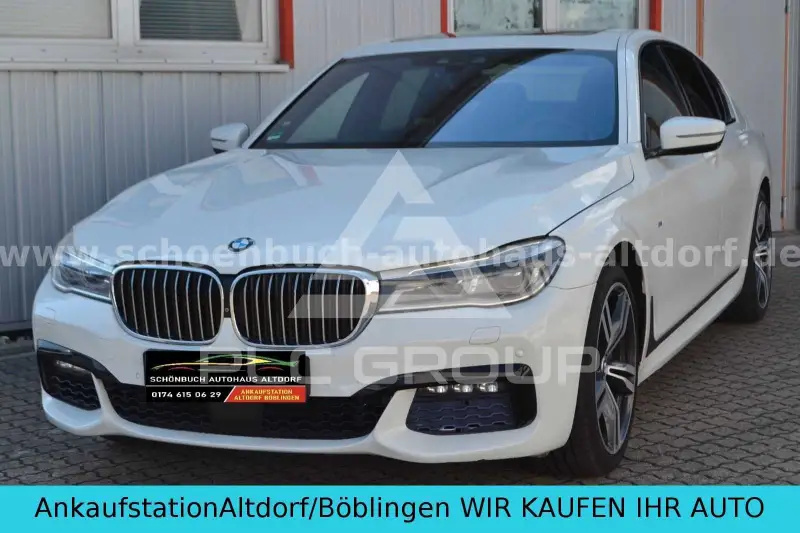 2017 BMW 750