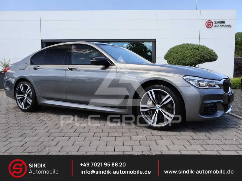 2017 BMW 750