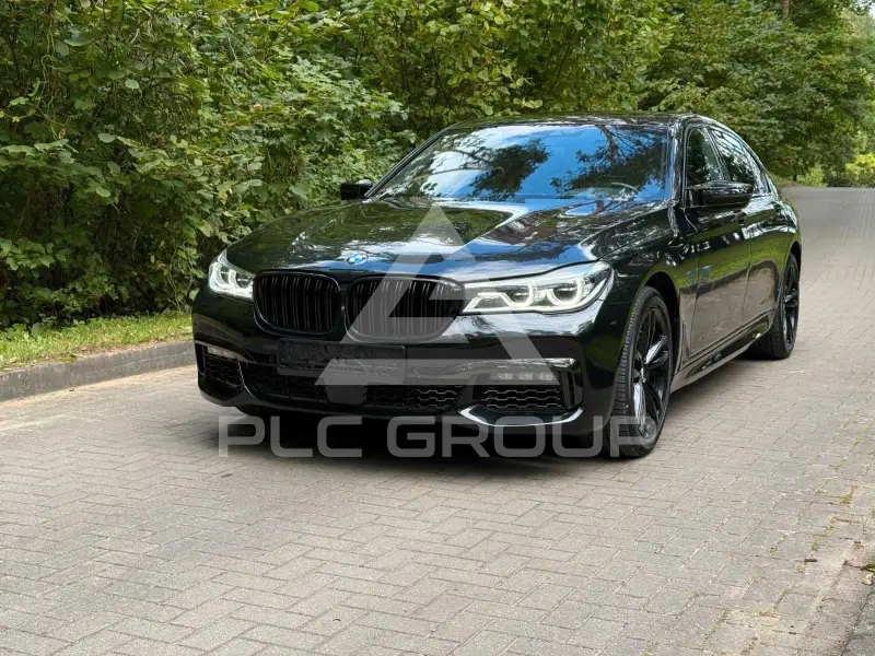 2017 BMW 750