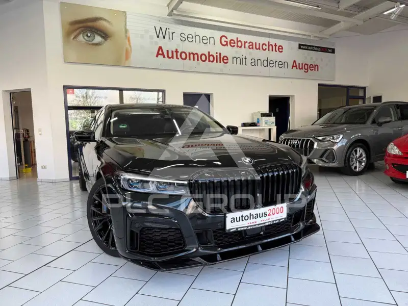2017 BMW 750