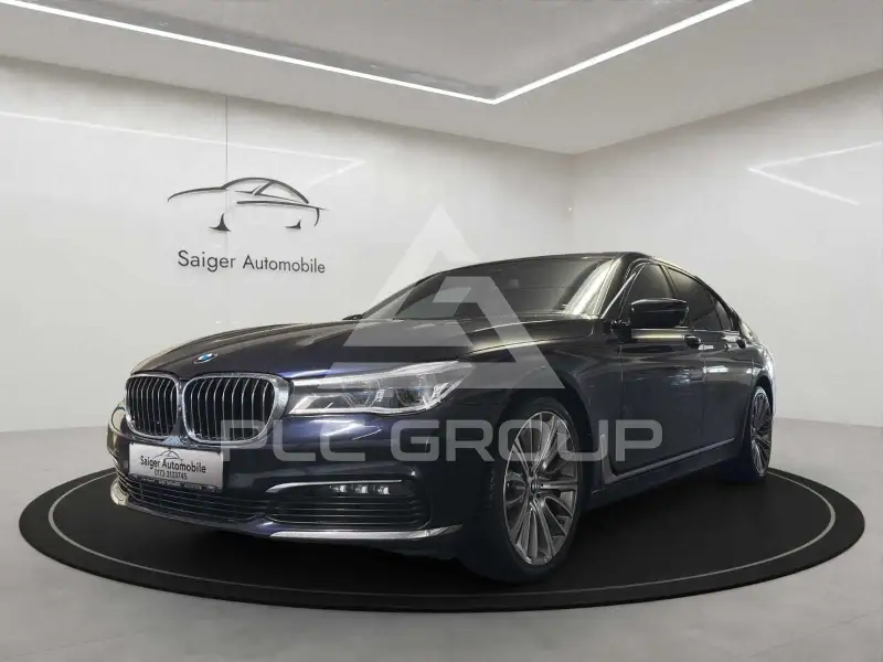 2017 BMW 750