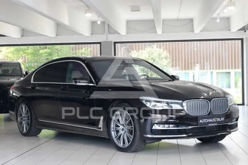 2017 BMW 760