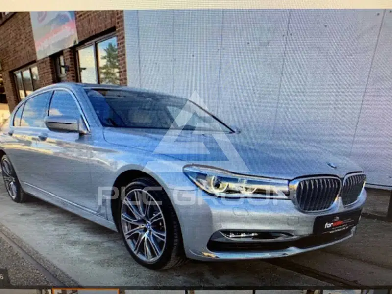 2017 BMW 760