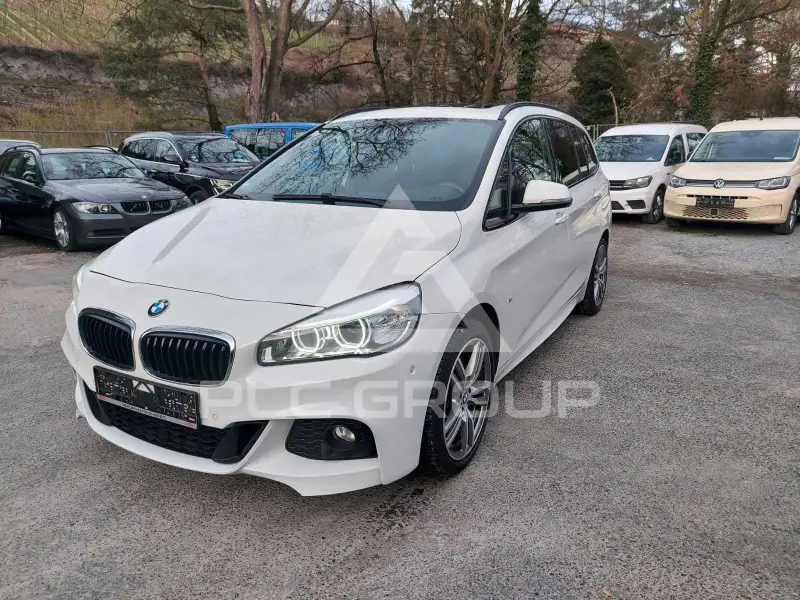 2017 BMW 220