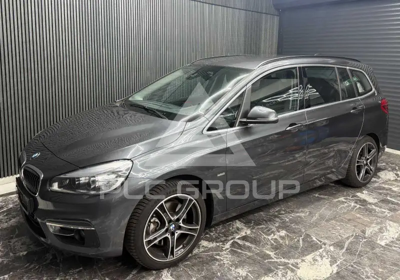 2017 BMW 220