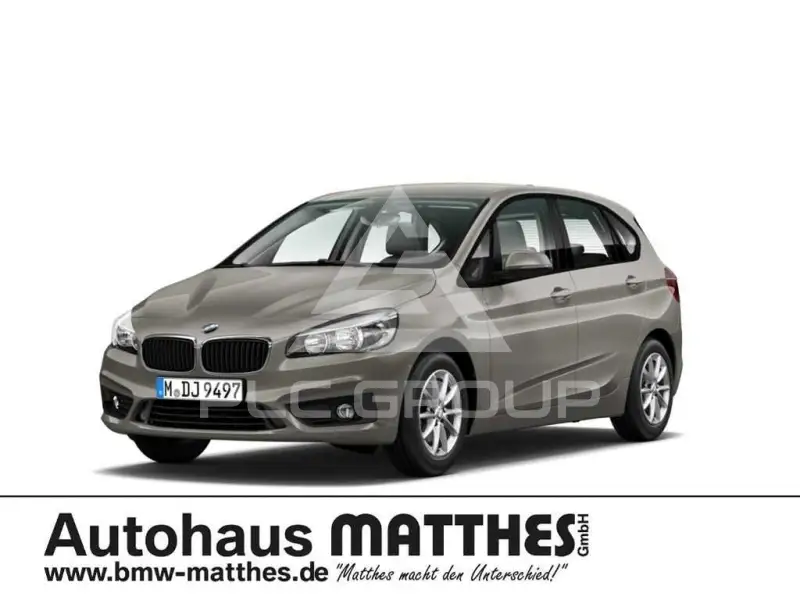 2017 BMW 220