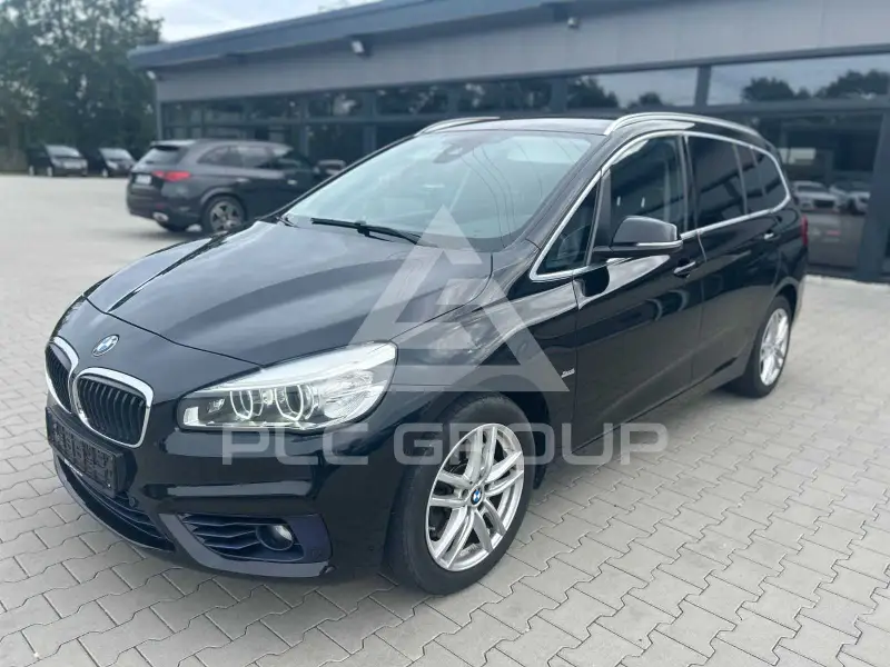2017 BMW 220