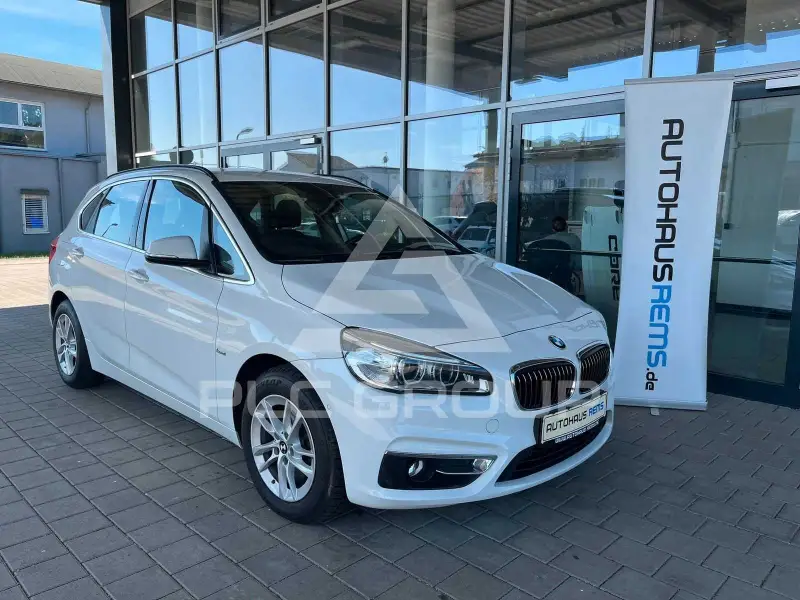2017 BMW 220
