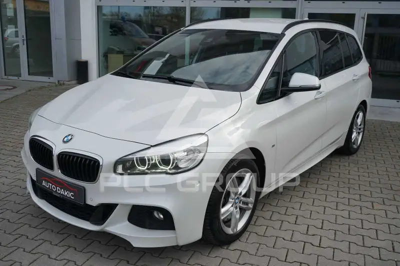 2017 BMW 220