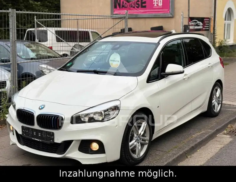 2017 BMW 220
