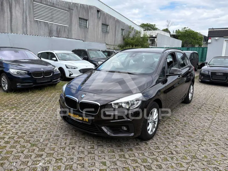 2017 BMW 216