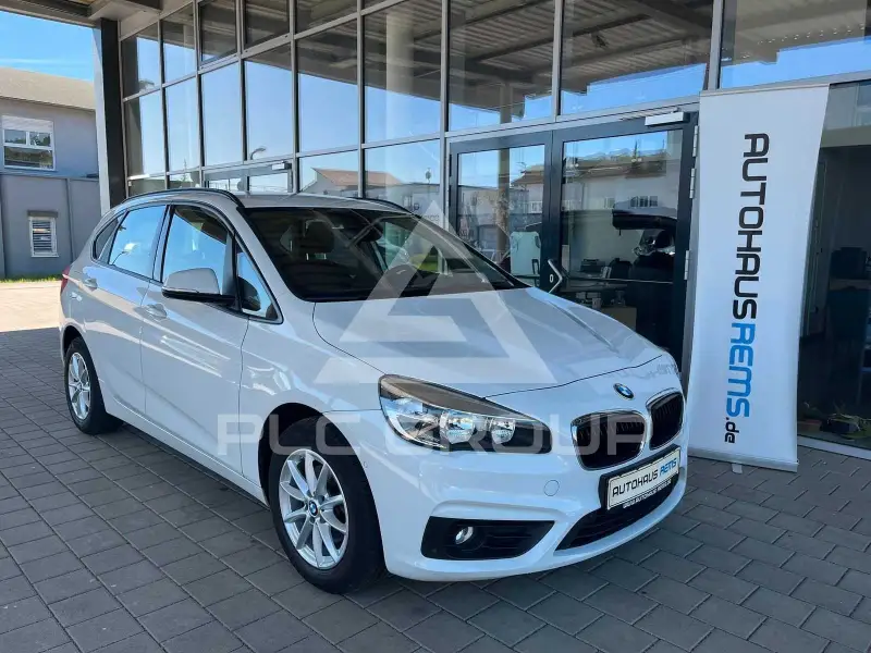 2017 BMW 216