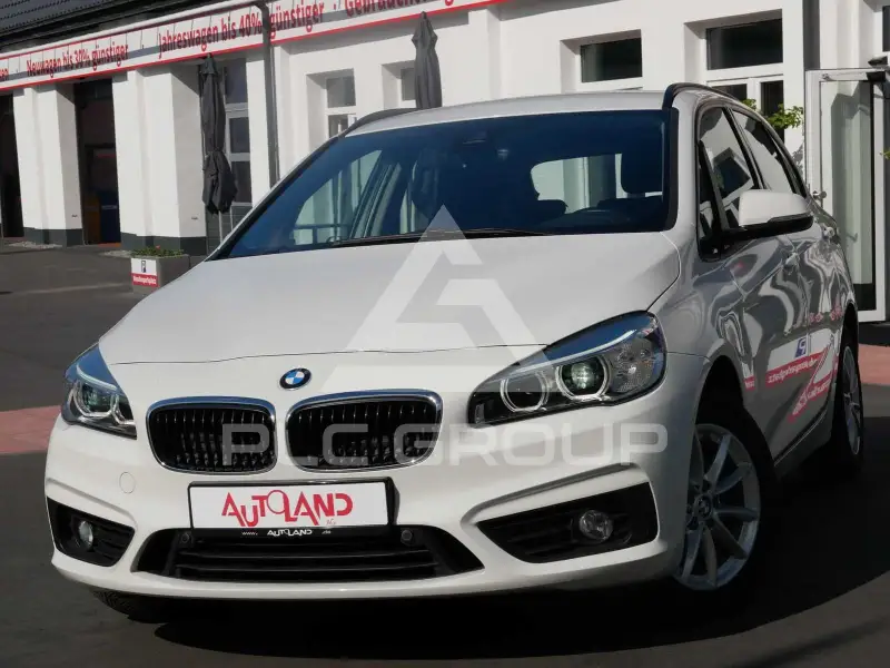2017 BMW 216