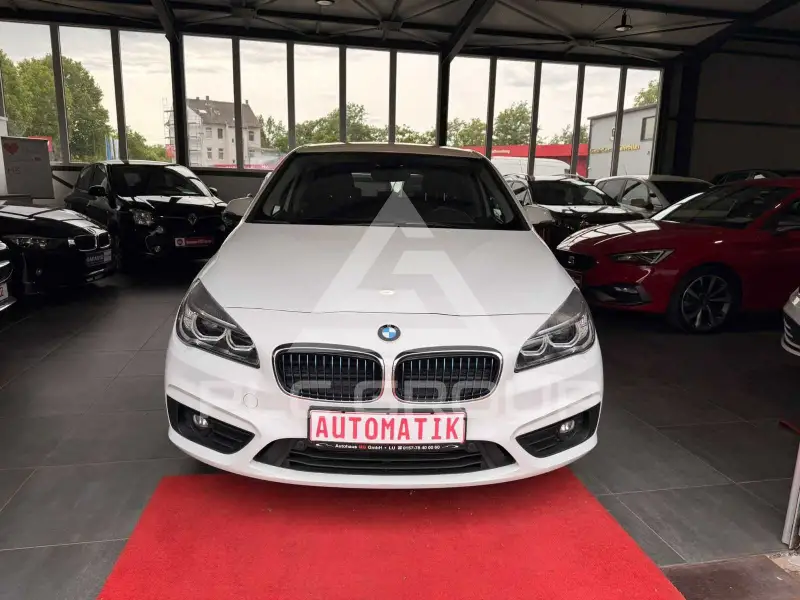 2017 BMW 225